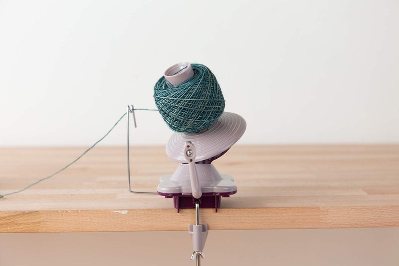KnitPicks Knit Picks Yarn Ball Winder - Image 4